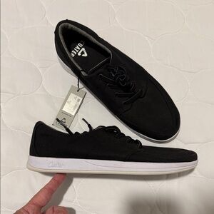 Cuater Men's Quincy Black and White Sneakers